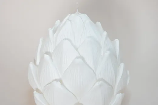 Artichoke candle - matte white (large)